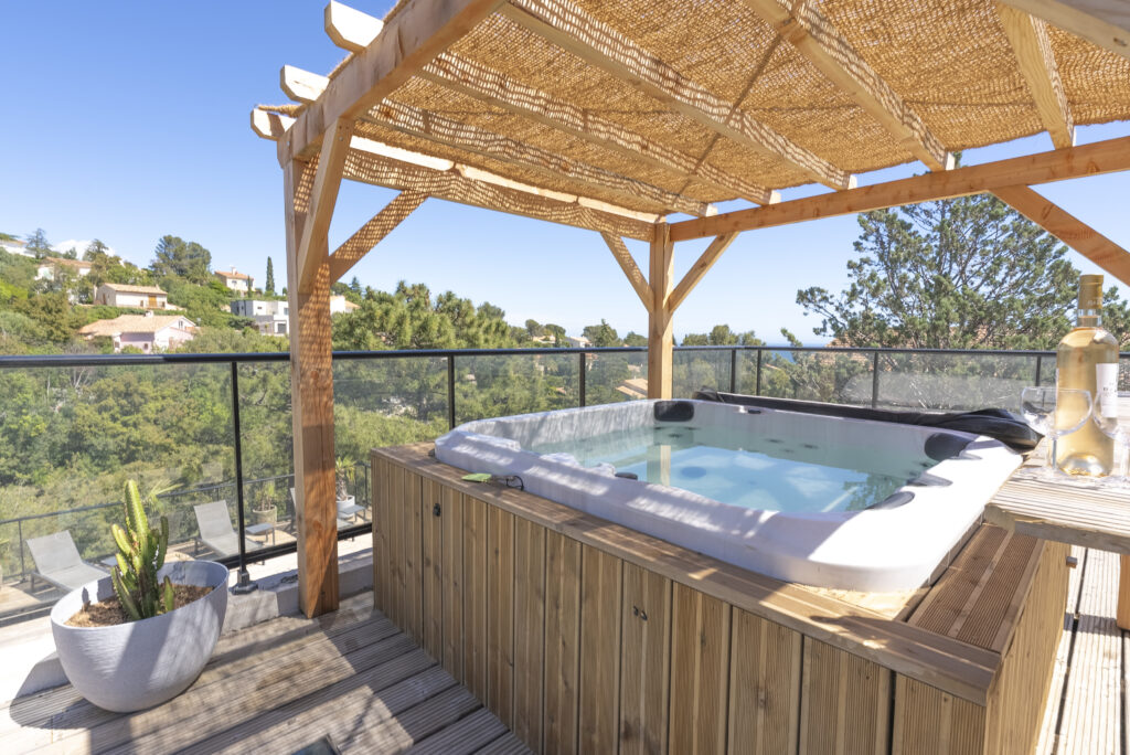 2fd0769a ecc7 4c83 8218 ff7f77db2bb2